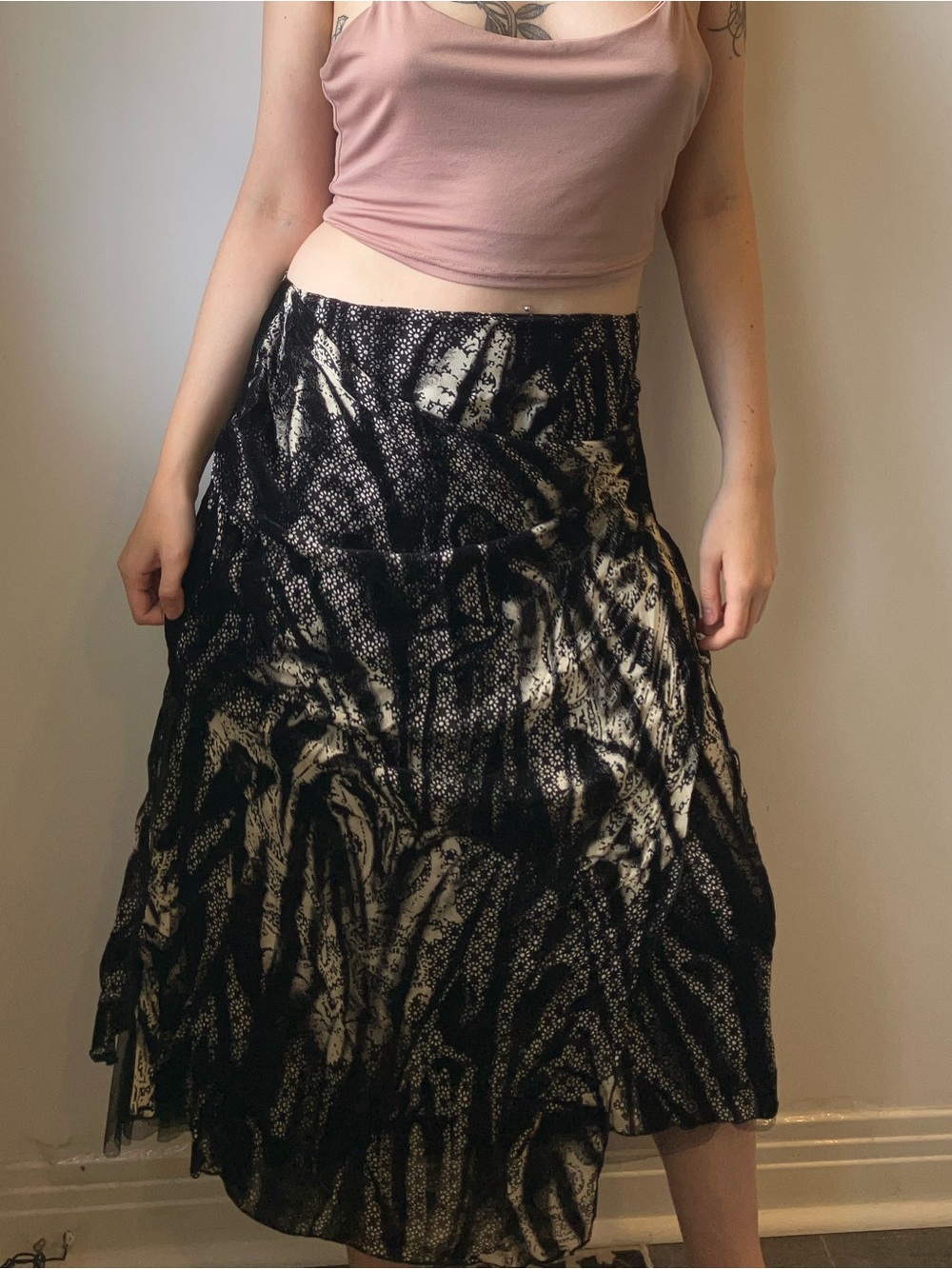 Vintage Black and Cream Abstract Maxi Skirt with tulle in size 12 made in Poland